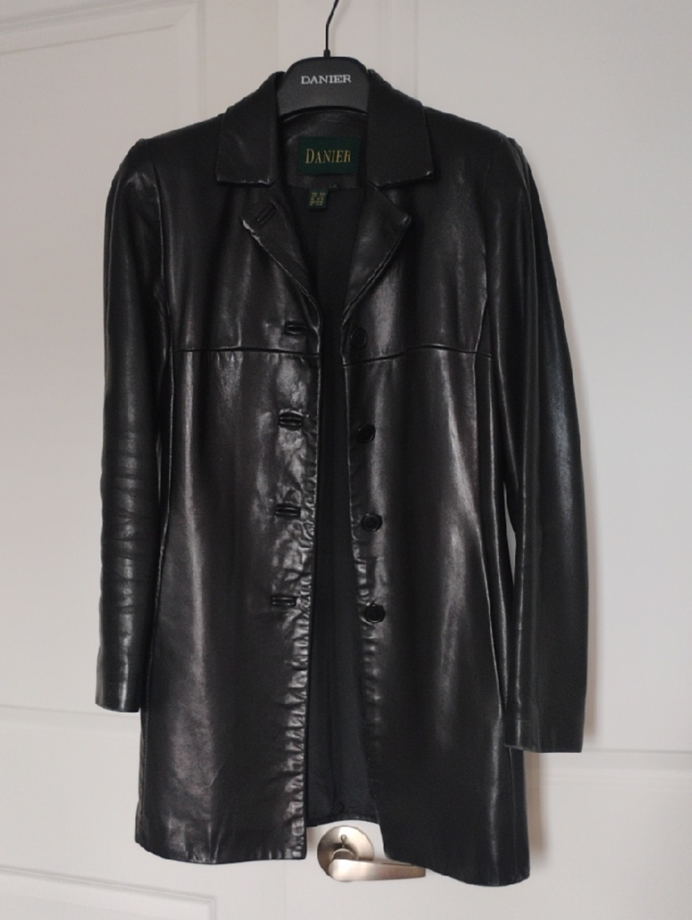 Danier Black Leather Button-Front Women's Jacket